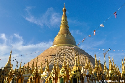 20091113-070657-myanmar-tour-2009