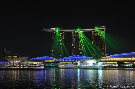 20110427-214042-singapour-vrac